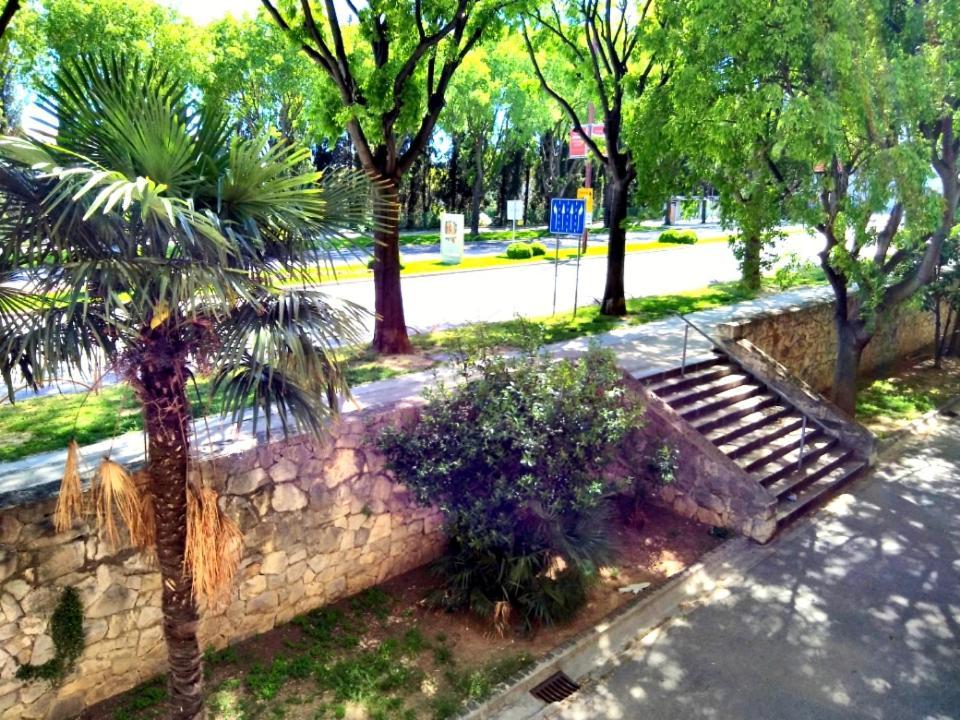 Apartment Suzana 2Br Split With Balcony ภายนอก รูปภาพ